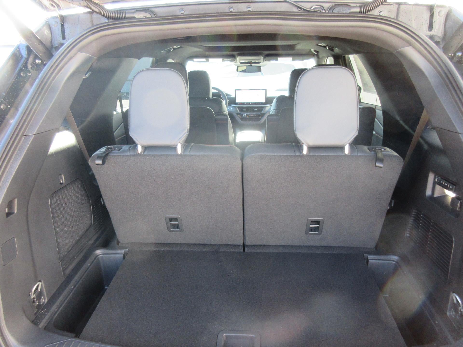 2025 Ford Explorer ST 4WD