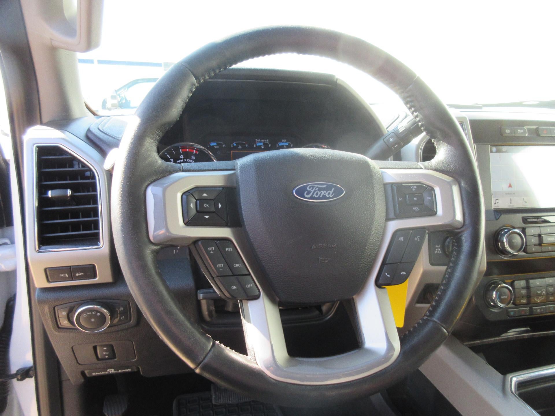 2019 Ford Super Duty F-250 SRW LARIAT 4WD Crew Cab 6.75' Box