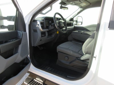 2026 Ford Super Duty F-250 SRW XL 4WD Crew Cab 8' Box