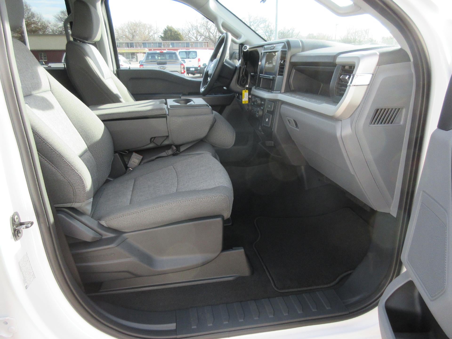 2026 Ford Super Duty F-250 SRW XL 4WD Crew Cab 8' Box