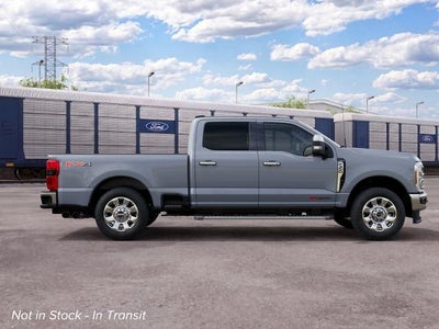 2027 Ford Super Duty F-350 SRW LARIAT 4WD Crew Cab 6.75' Box