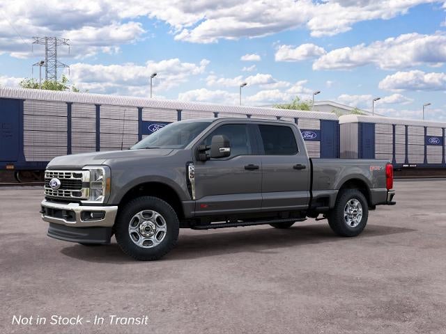 2027 Ford Super Duty F-350 SRW XLT 4WD Crew Cab 6.75' Box