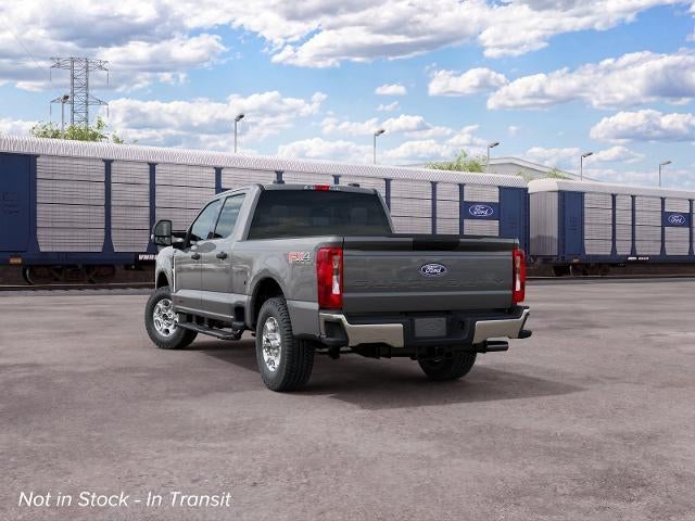 2027 Ford Super Duty F-350 SRW XLT 4WD Crew Cab 6.75' Box