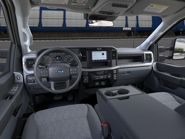 2026 Ford Super Duty F-350 SRW XL 4WD Crew Cab 8' Box