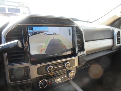 2022 Ford Super Duty F-350 SRW LARIAT 4WD Crew Cab 6.75' Box