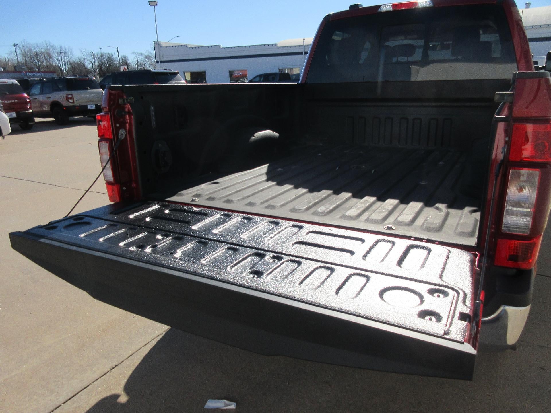 2022 Ford Super Duty F-350 SRW LARIAT 4WD Crew Cab 6.75' Box