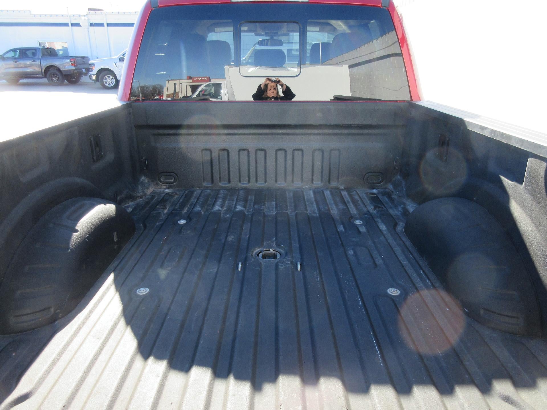 2022 Ford Super Duty F-350 SRW LARIAT 4WD Crew Cab 6.75' Box