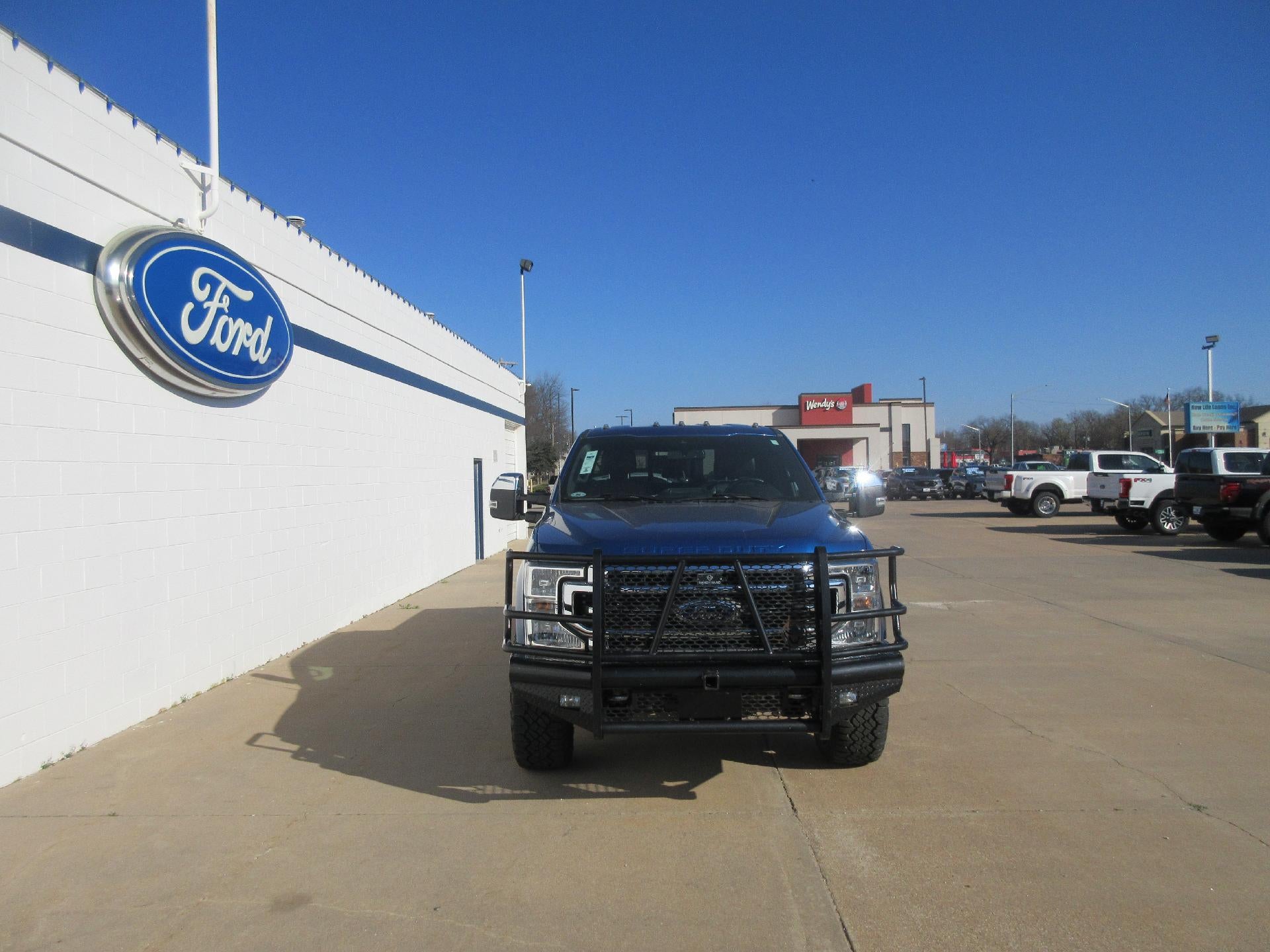 2022 Ford Super Duty F-350 SRW LARIAT 4WD Crew Cab 6.75' Box