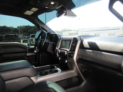 2018 Ford Super Duty F-350 SRW Platinum 4WD Crew Cab 6.75' Box