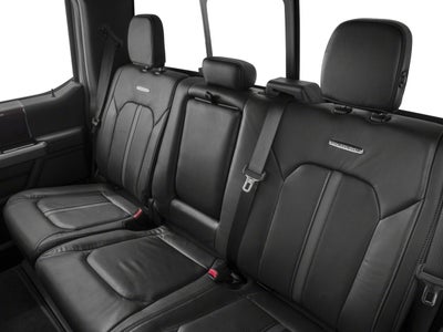 2018 Ford Super Duty F-350 SRW Platinum 4WD Crew Cab 6.75' Box