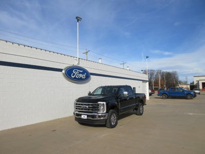 2026 Ford Super Duty F-350 SRW XL 4WD Crew Cab 6.75' Box