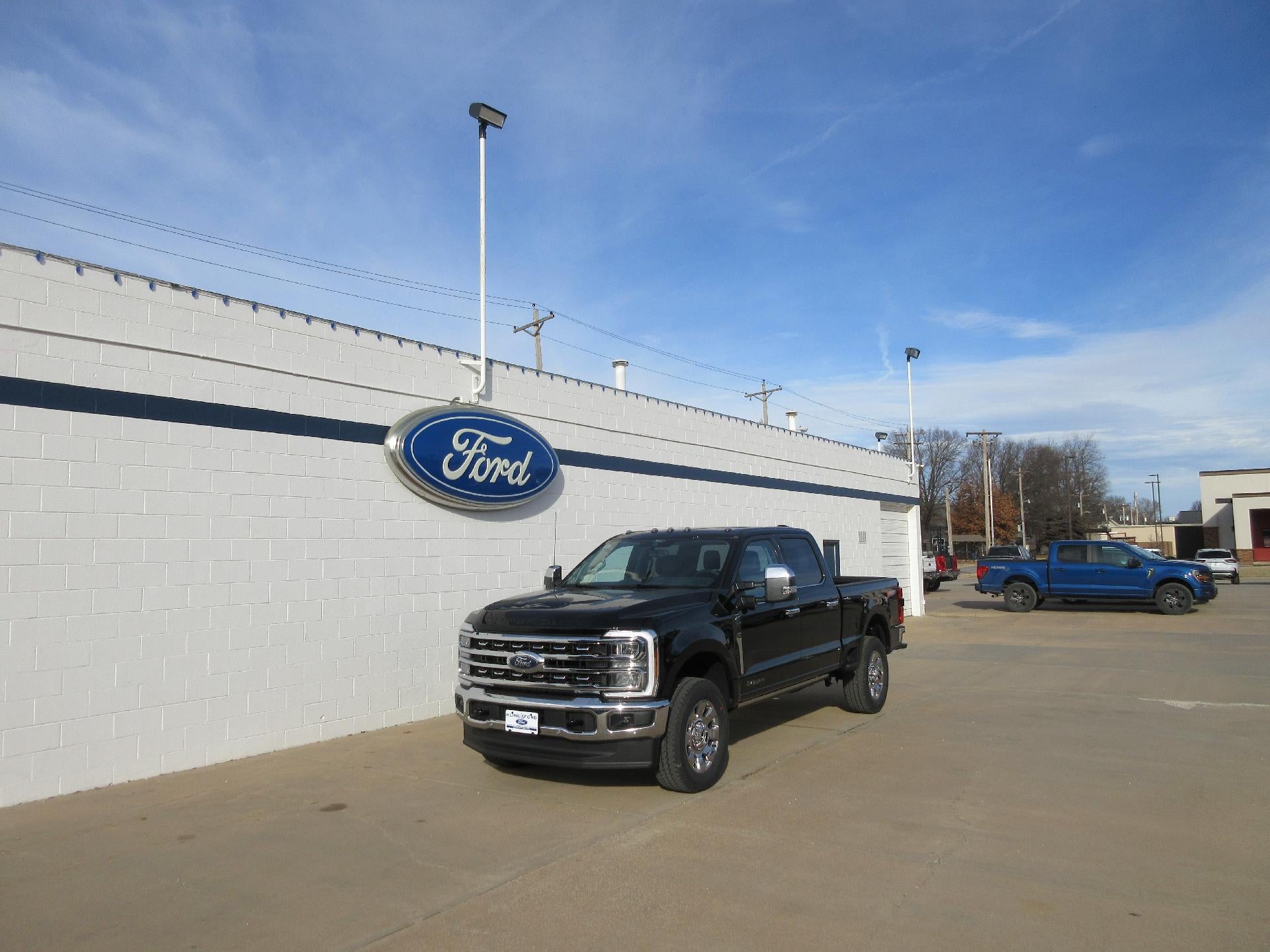 2026 Ford Super Duty F-350 SRW XL 4WD Crew Cab 6.75' Box