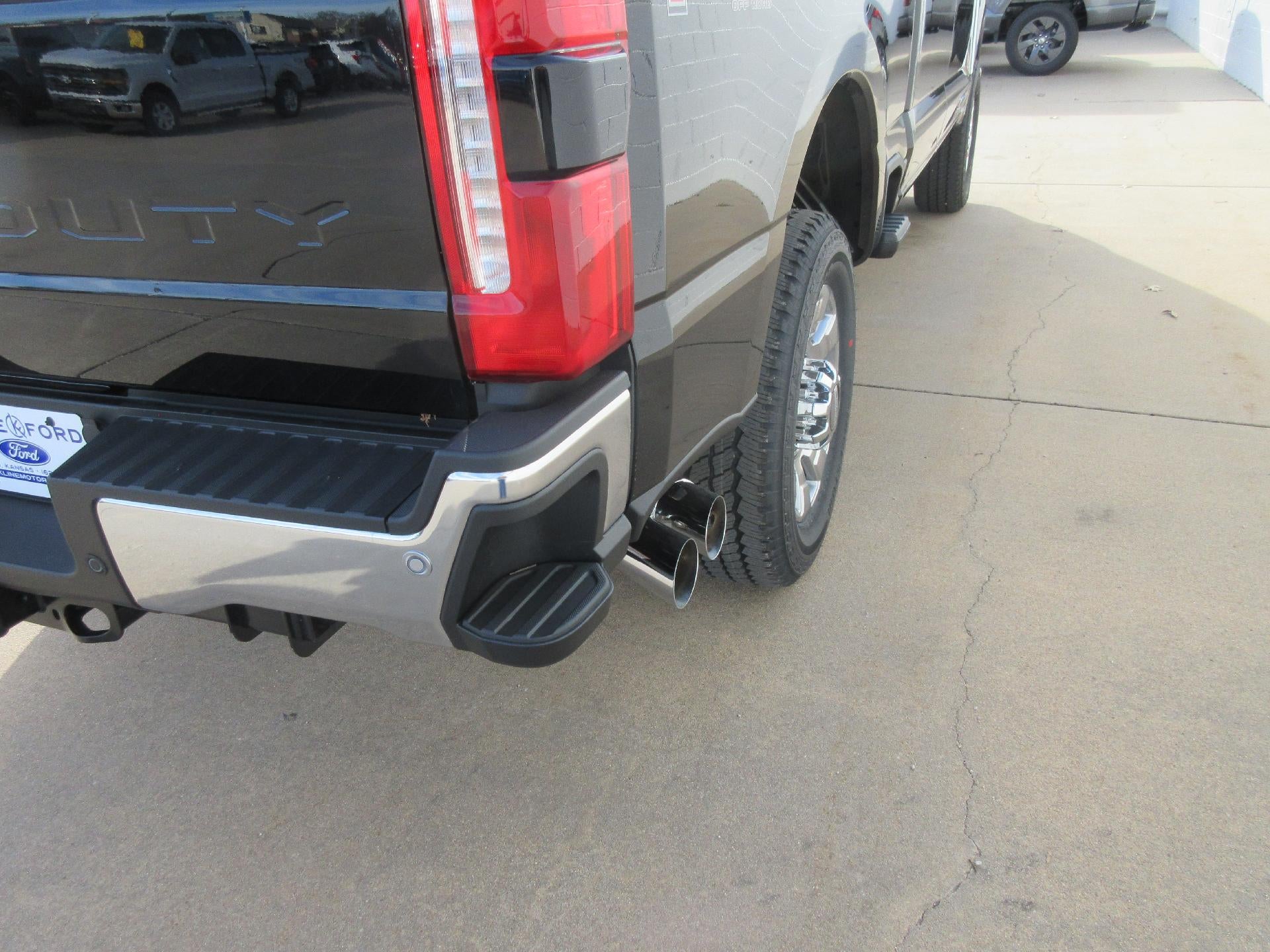 2026 Ford Super Duty F-350 SRW XL 4WD Crew Cab 6.75' Box