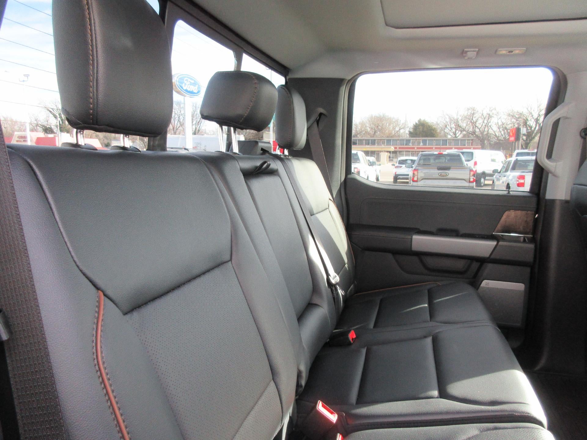 2026 Ford Super Duty F-350 SRW XL 4WD Crew Cab 6.75' Box