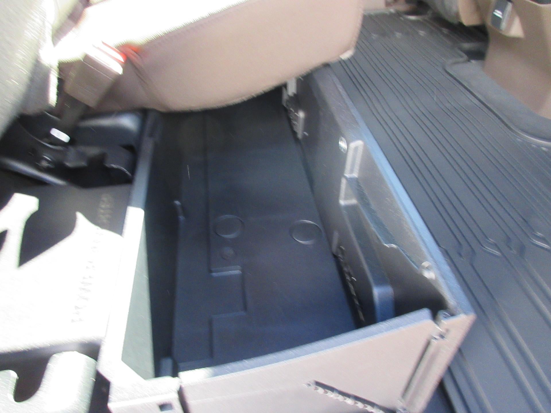 2026 Ford Super Duty F-350 DRW King Ranch 4WD Crew Cab 8' Box