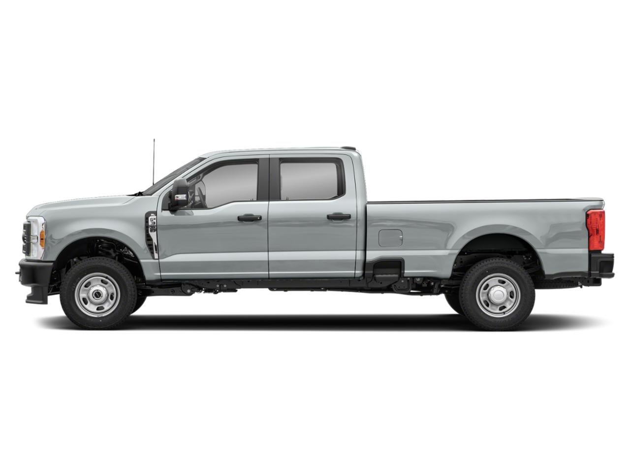 2026 Ford Super Duty F-350 DRW XL 4WD Crew Cab 8' Box