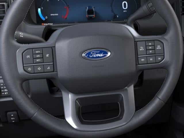 2026 Ford Super Duty F-350 DRW LARIAT 4WD Crew Cab 8' Box