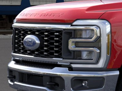 2026 Ford Super Duty F-350 DRW LARIAT 4WD Crew Cab 8' Box