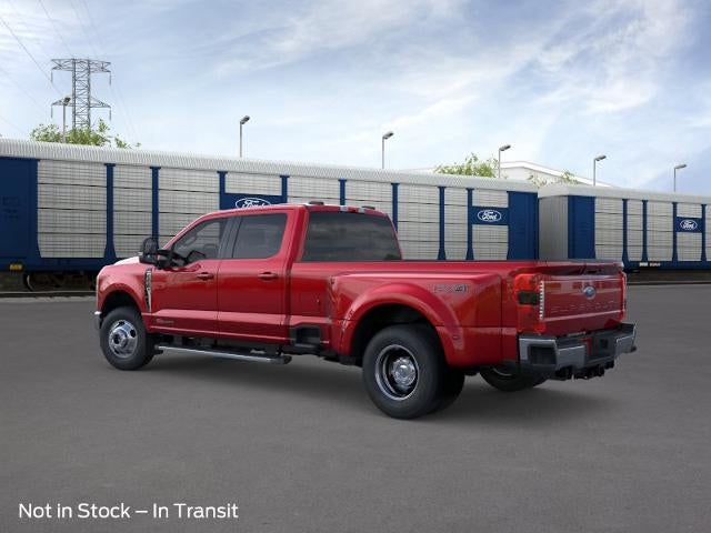 2026 Ford Super Duty F-350 DRW LARIAT 4WD Crew Cab 8' Box