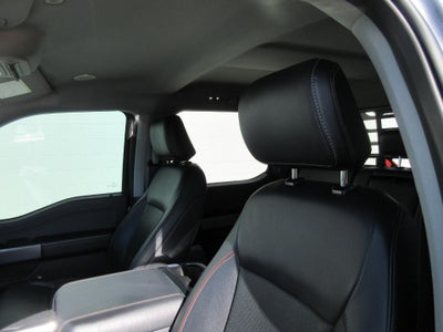 2024 Ford Super Duty F-350 DRW LARIAT 4WD Crew Cab 8' Box