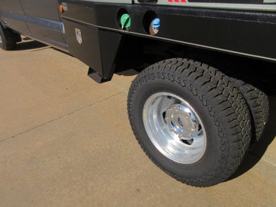 2024 Ford Super Duty F-350 DRW LARIAT 4WD Crew Cab 8' Box