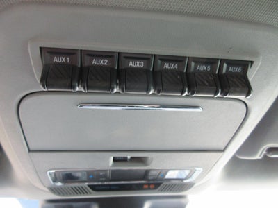 2024 Ford Super Duty F-350 DRW LARIAT 4WD Crew Cab 8' Box
