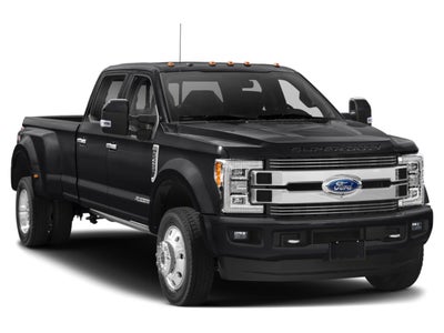 2018 Ford Super Duty F-450 DRW Limited 4WD Crew Cab 8' Box
