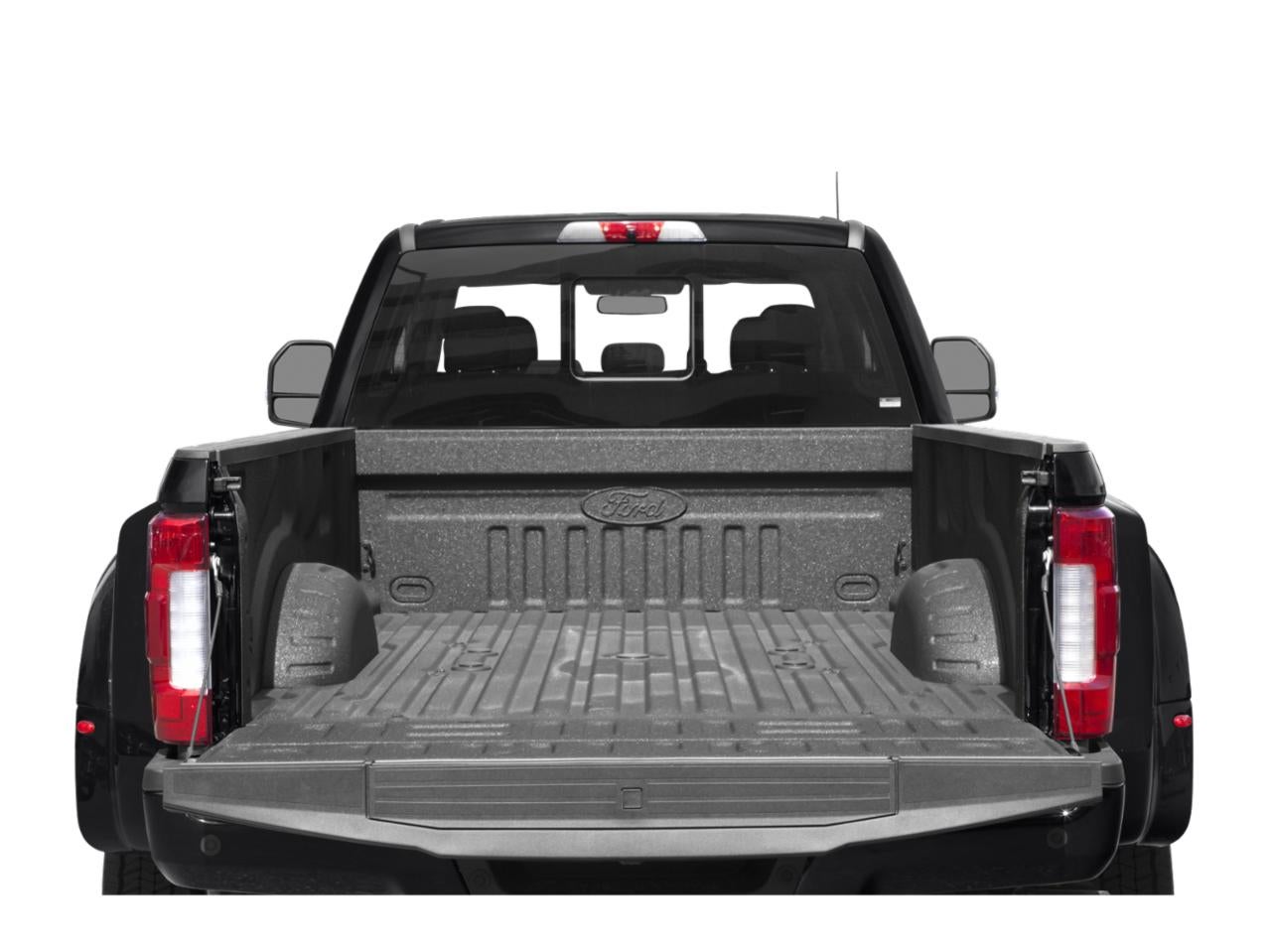 2018 Ford Super Duty F-450 DRW Limited 4WD Crew Cab 8' Box