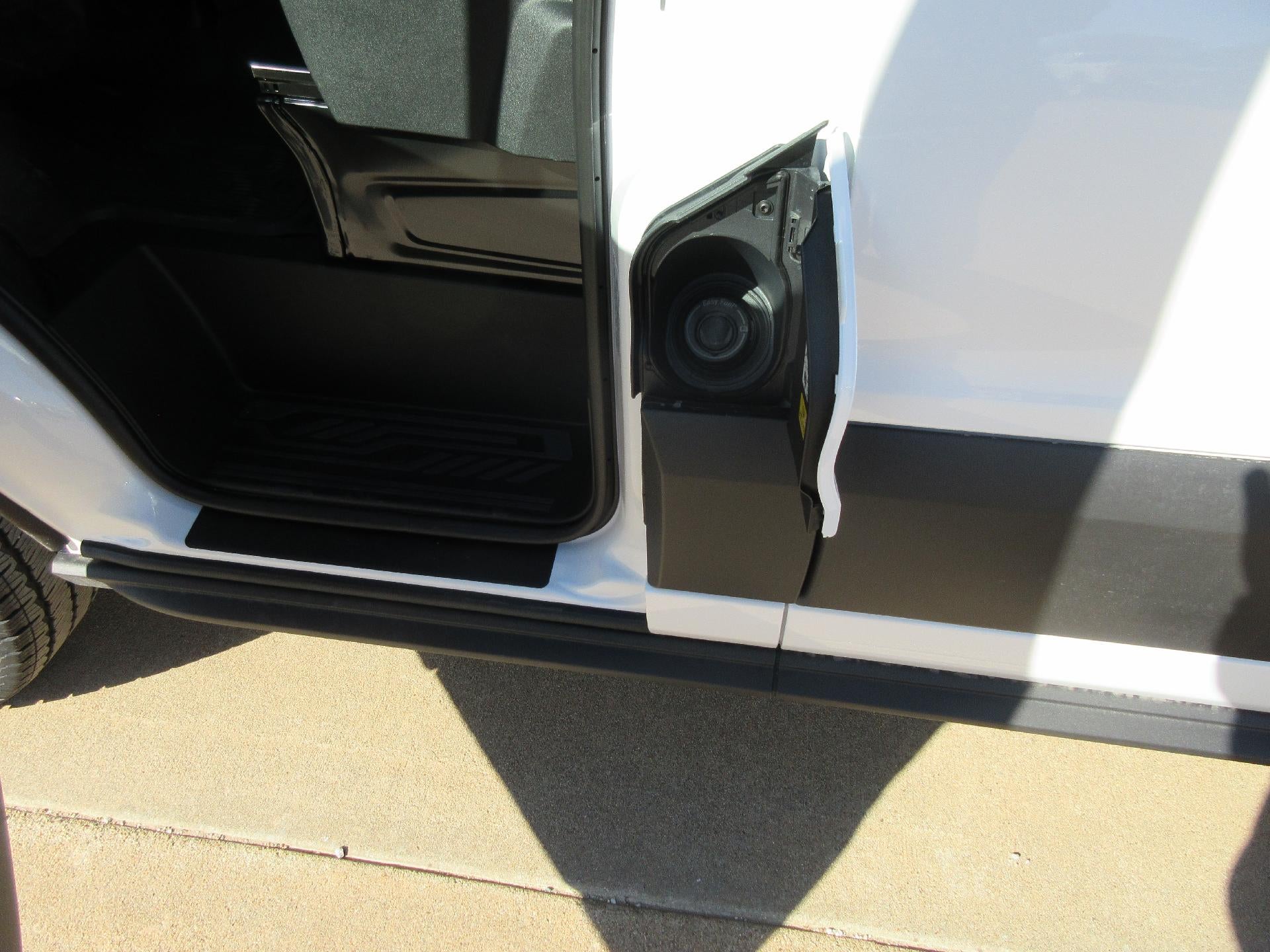 2025 Ford Transit Cargo Van T-250 148" Low Rf 9070 GVWR RWD