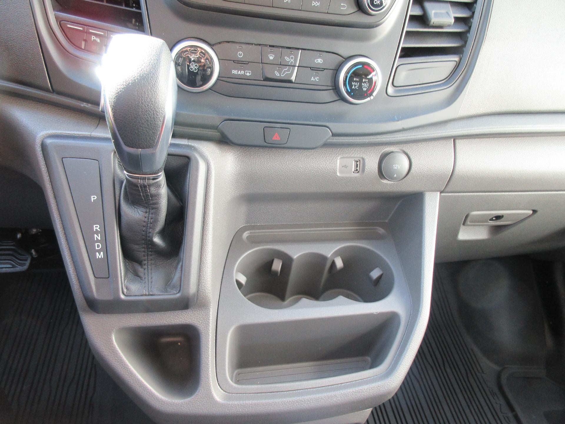 2025 Ford Transit Cargo Van T-250 148" Low Rf 9070 GVWR RWD