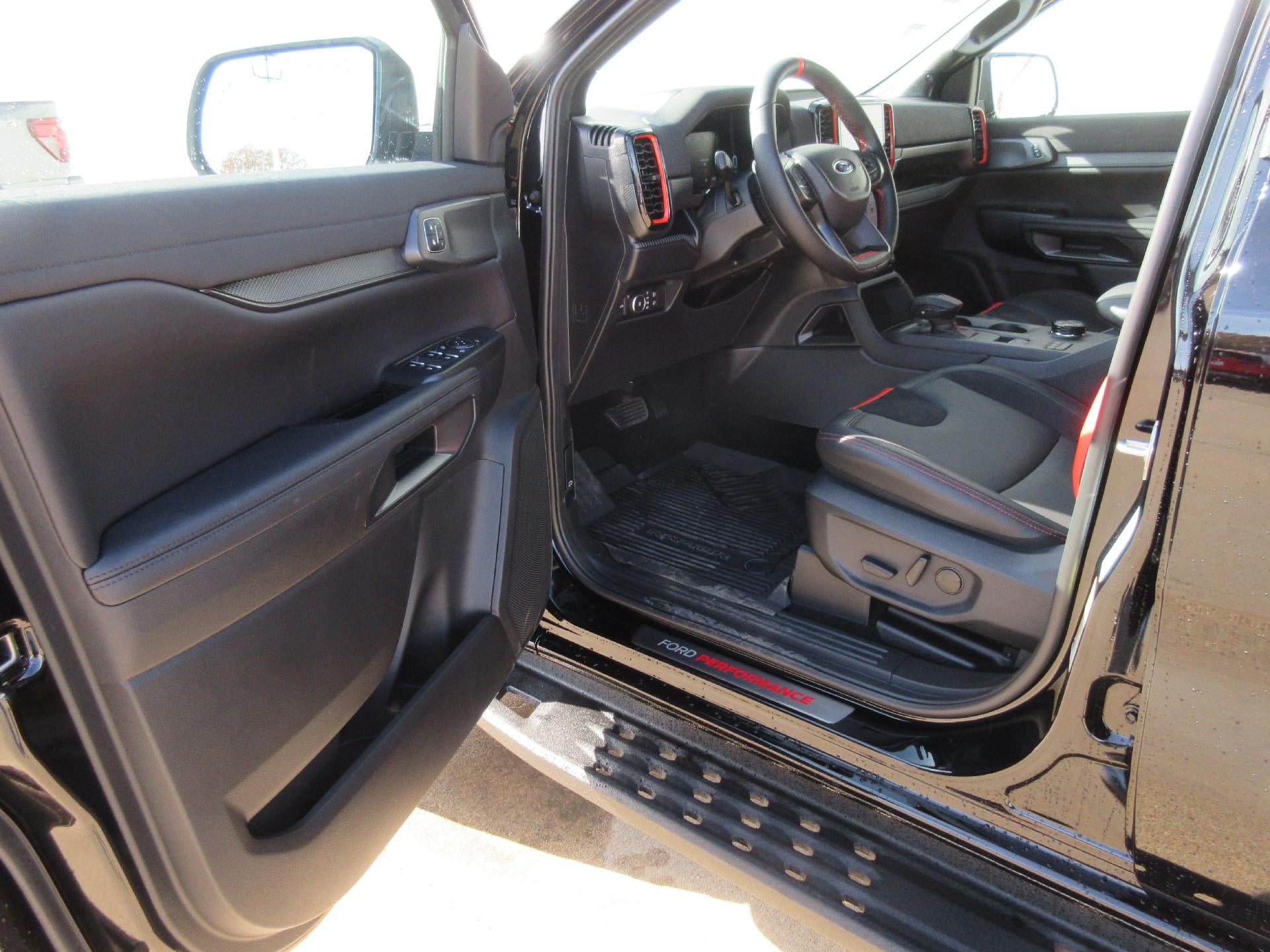 2025 Ford Ranger Raptor 4WD SuperCrew 5' Box