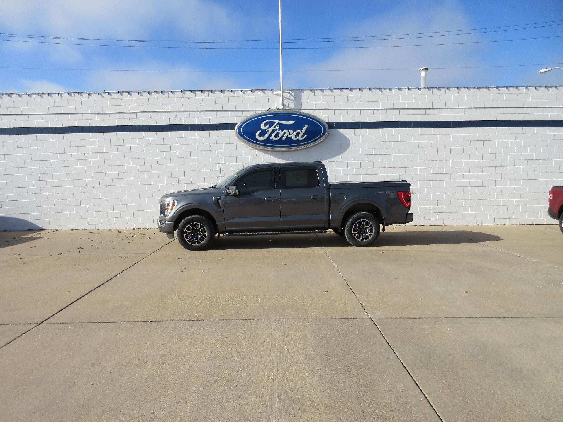 2021 Ford F-150 XL 4WD SuperCrew 5.5' Box