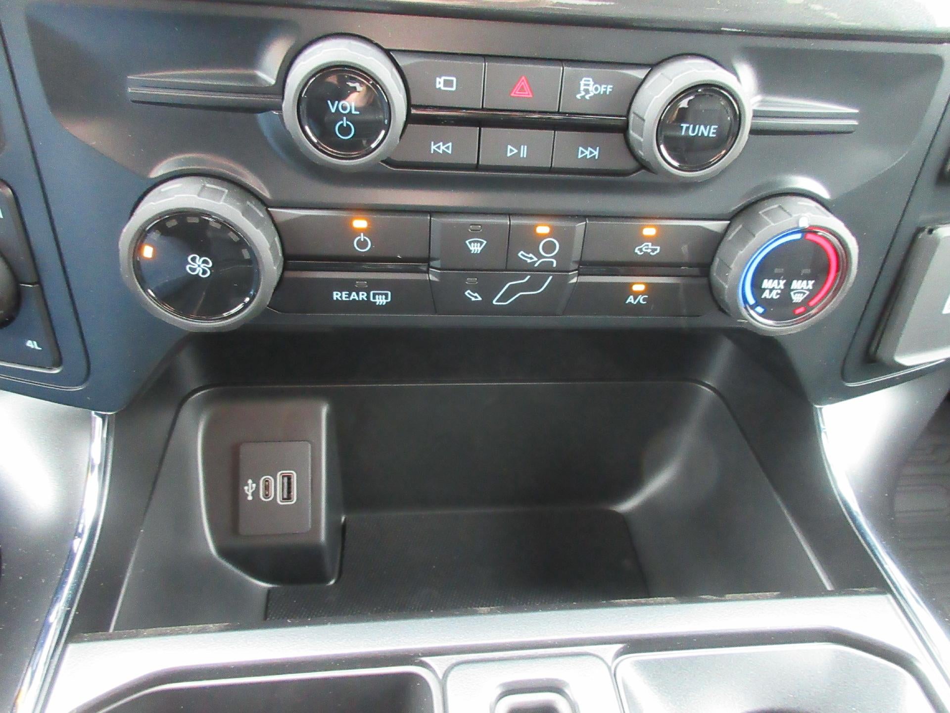 2025 Ford F-150 STX 4WD SuperCrew 5.5' Box