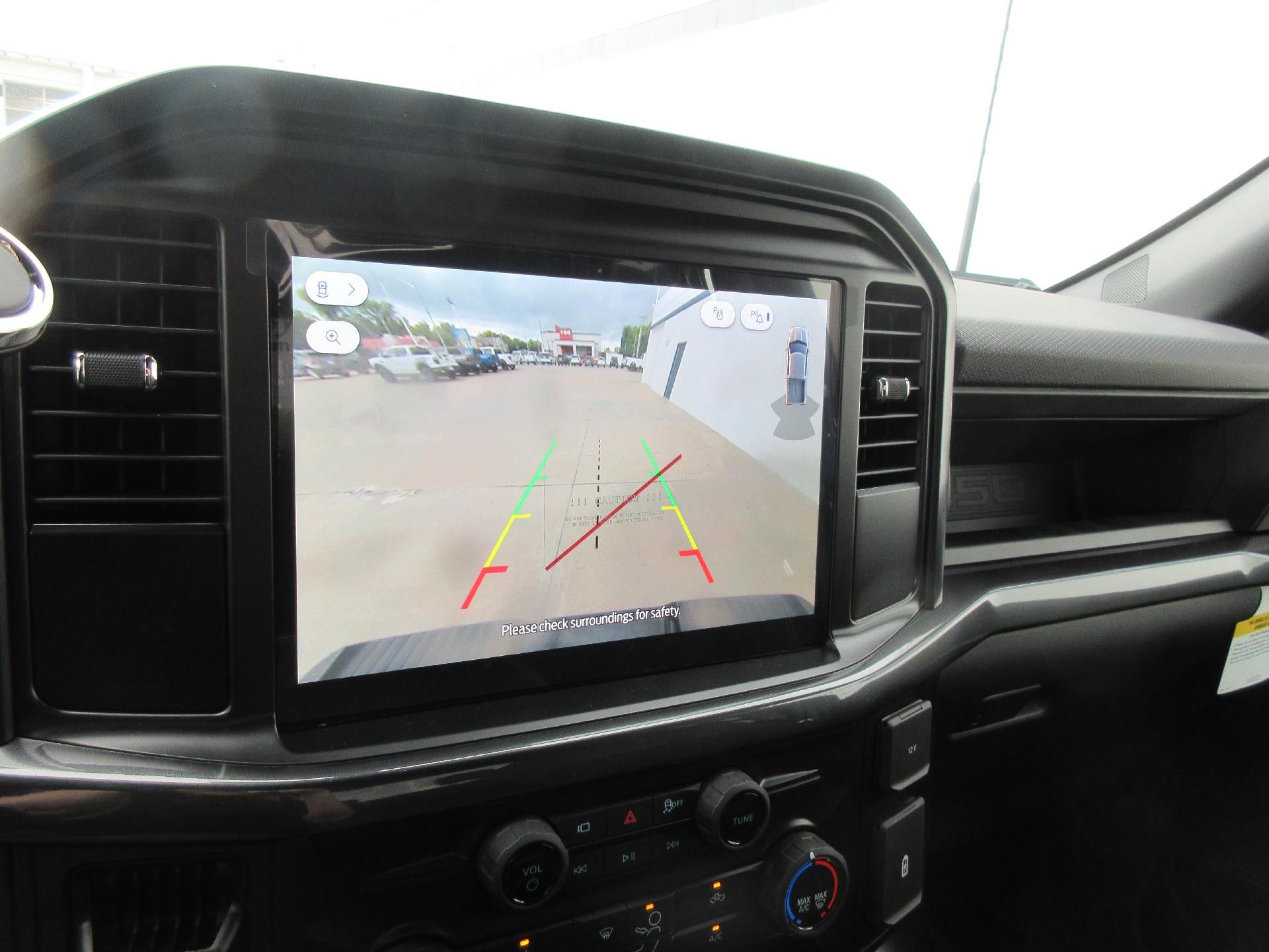 2025 Ford F-150 STX 4WD SuperCrew 5.5' Box