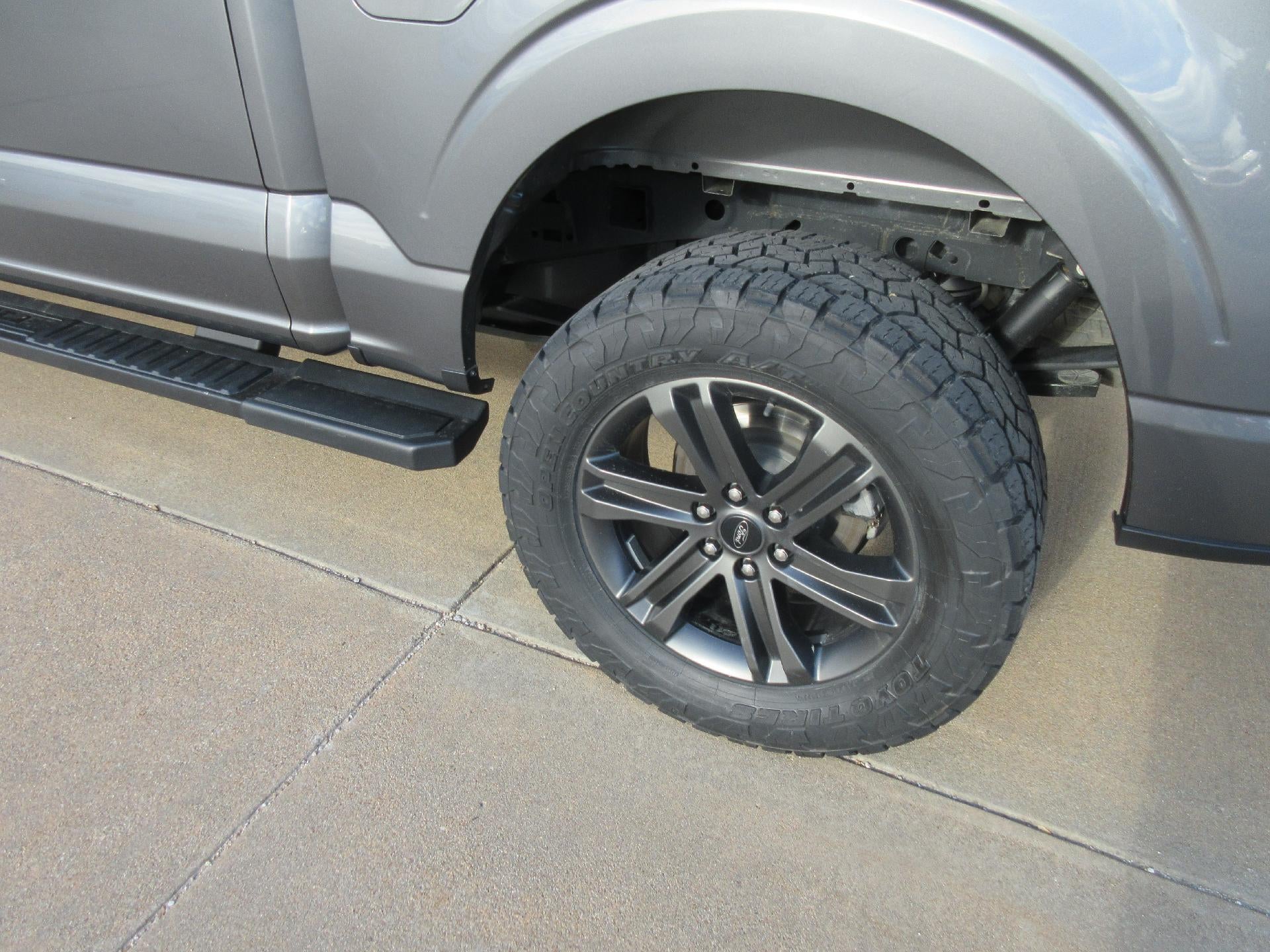 2023 Ford F-150 XLT 4WD SuperCrew 5.5' Box