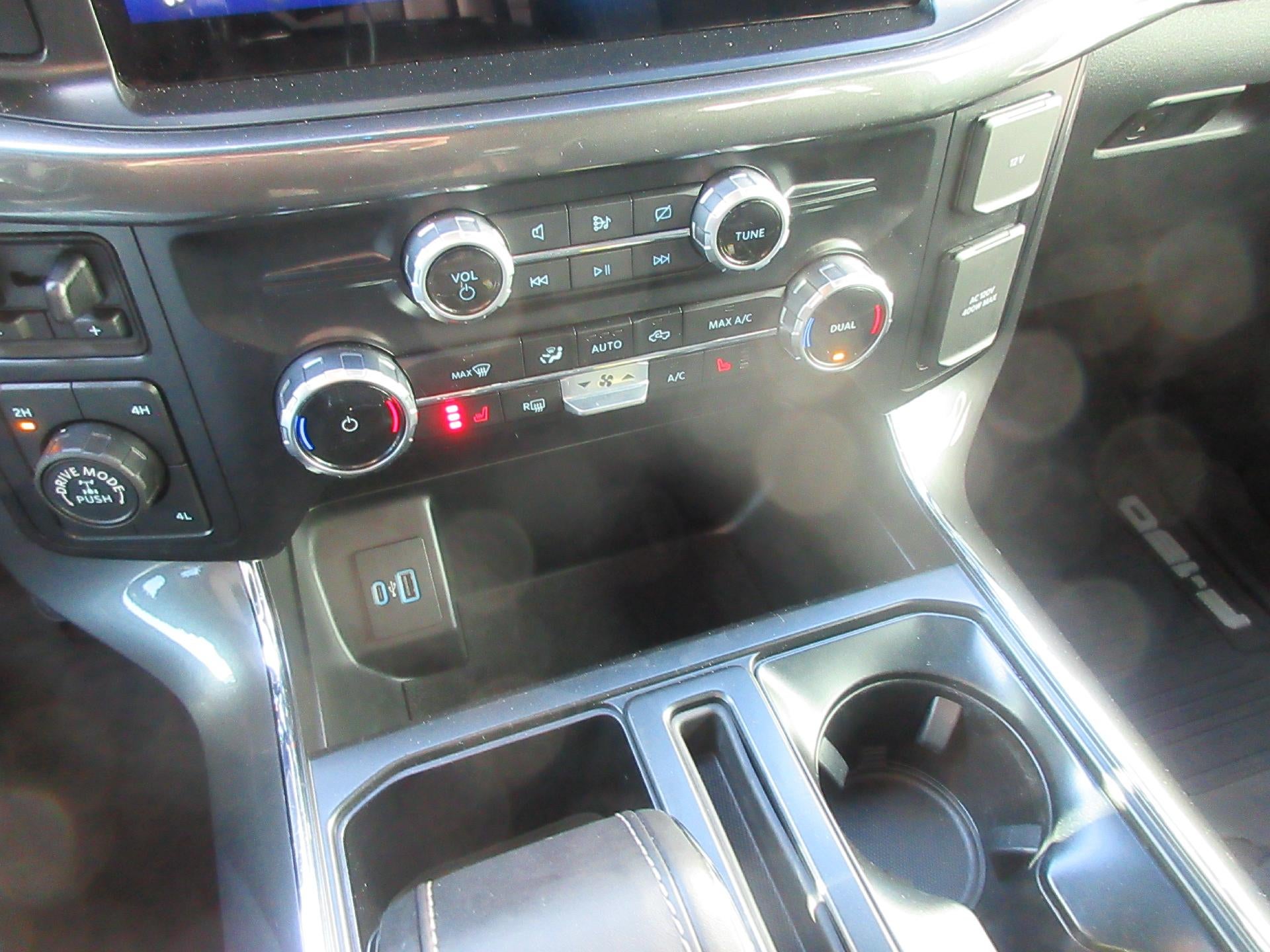 2023 Ford F-150 XLT 4WD SuperCrew 5.5' Box