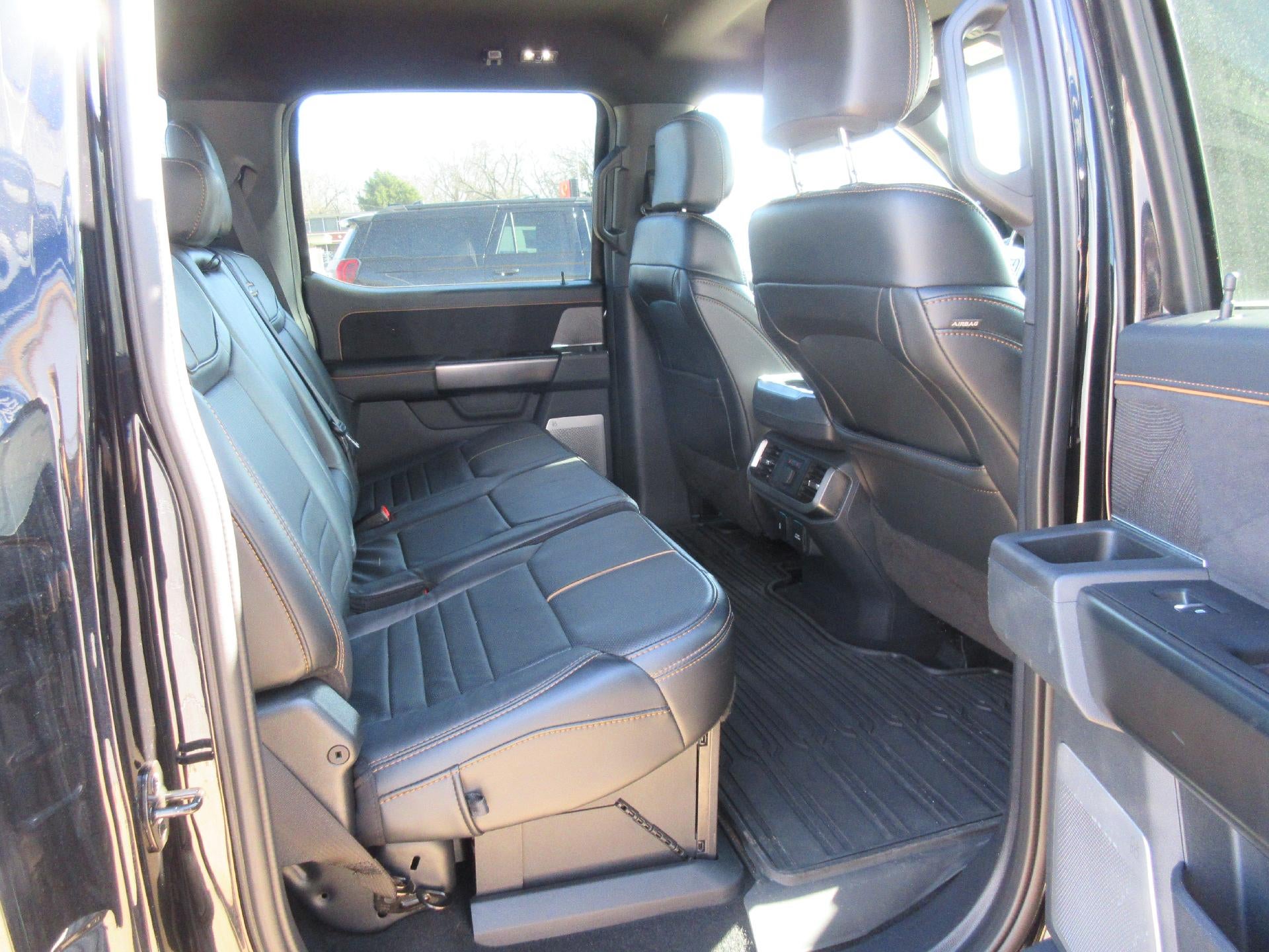 2023 Ford F-150 Platinum 4WD SuperCrew 5.5' Box