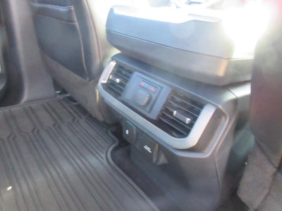 2023 Ford F-150 Platinum 4WD SuperCrew 5.5' Box