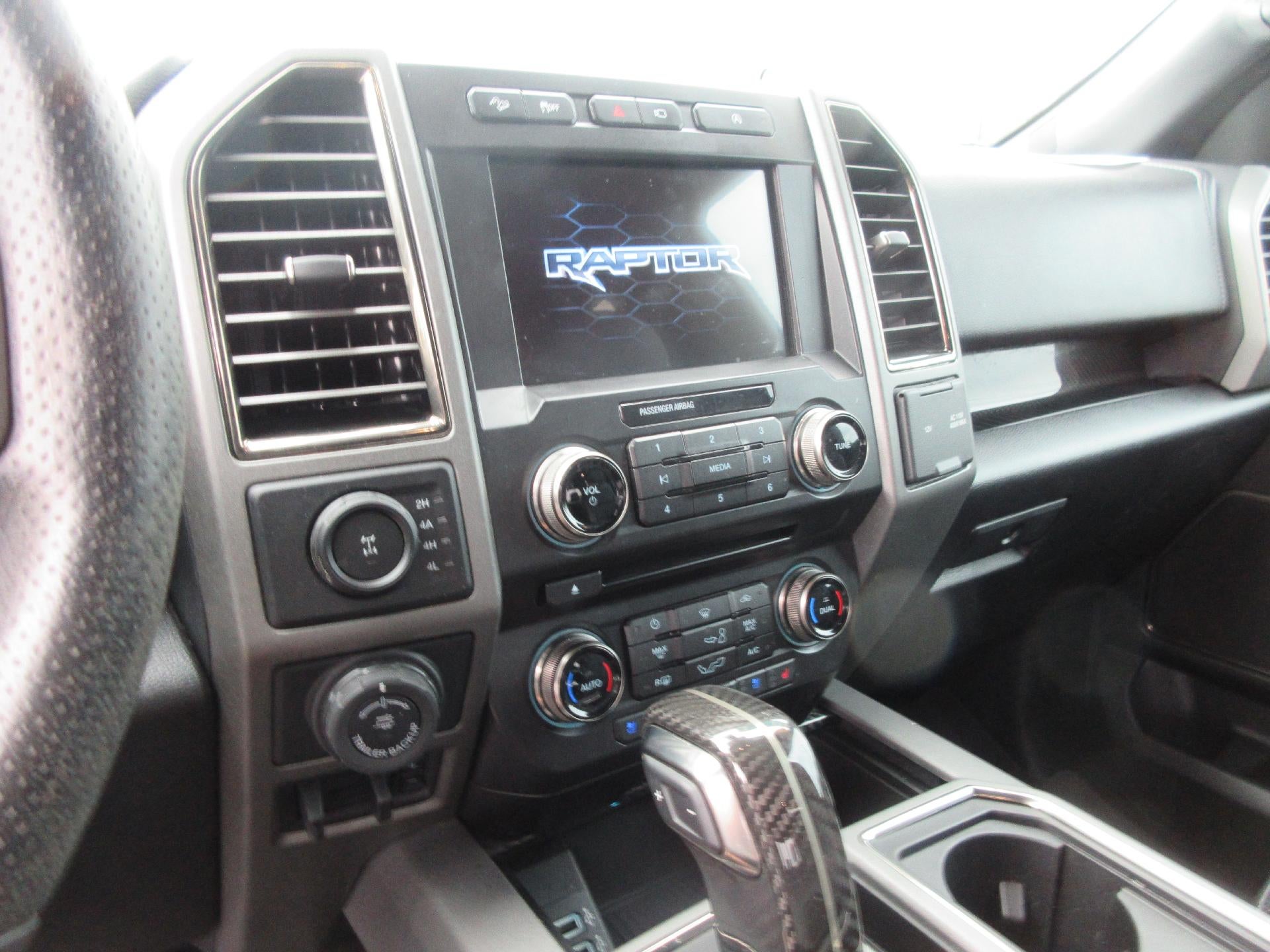 2018 Ford F-150 Raptor 4WD SuperCrew 5.5' Box