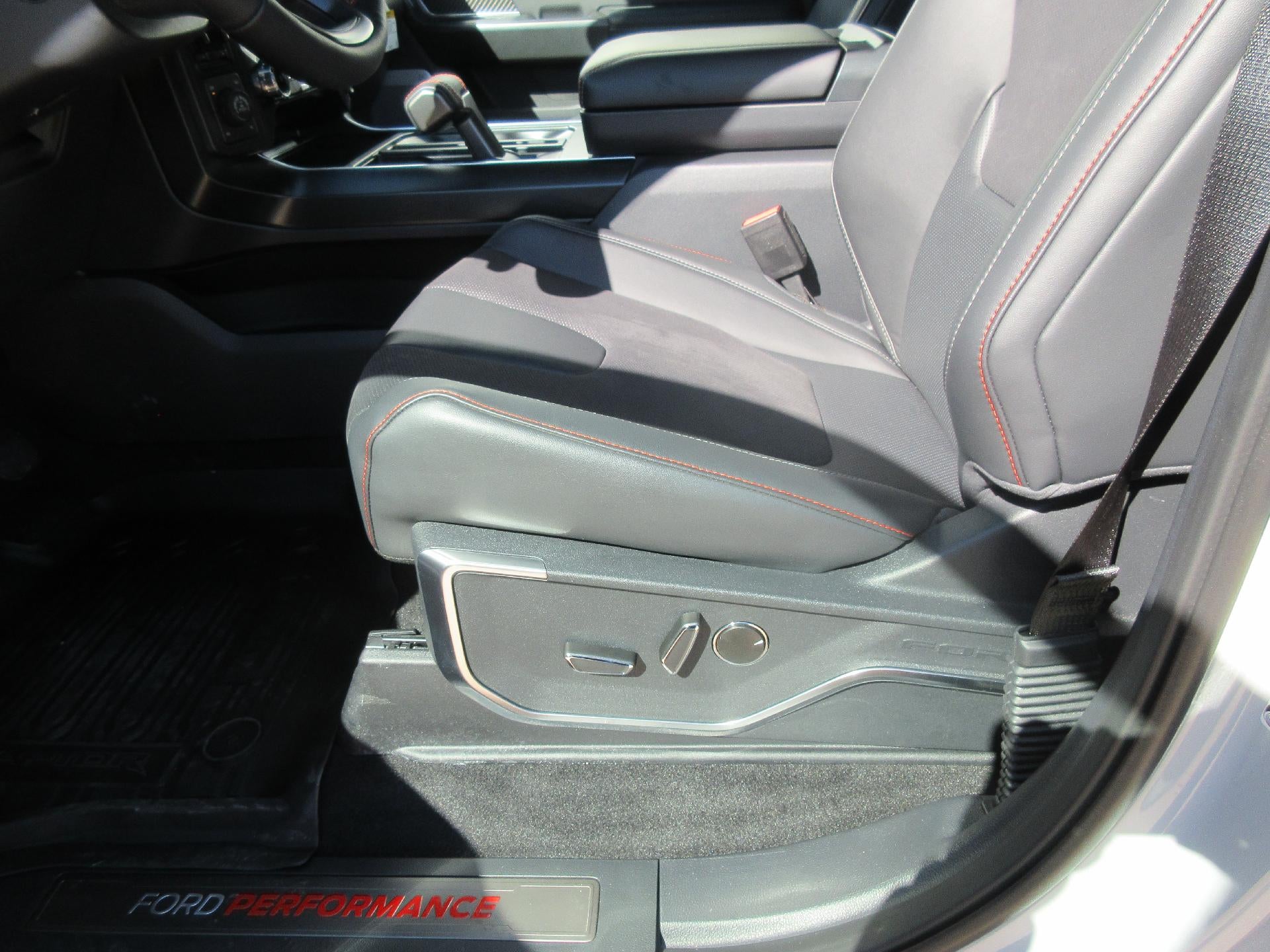 2026 Ford F-150 Raptor 4WD SuperCrew 5.5' Box