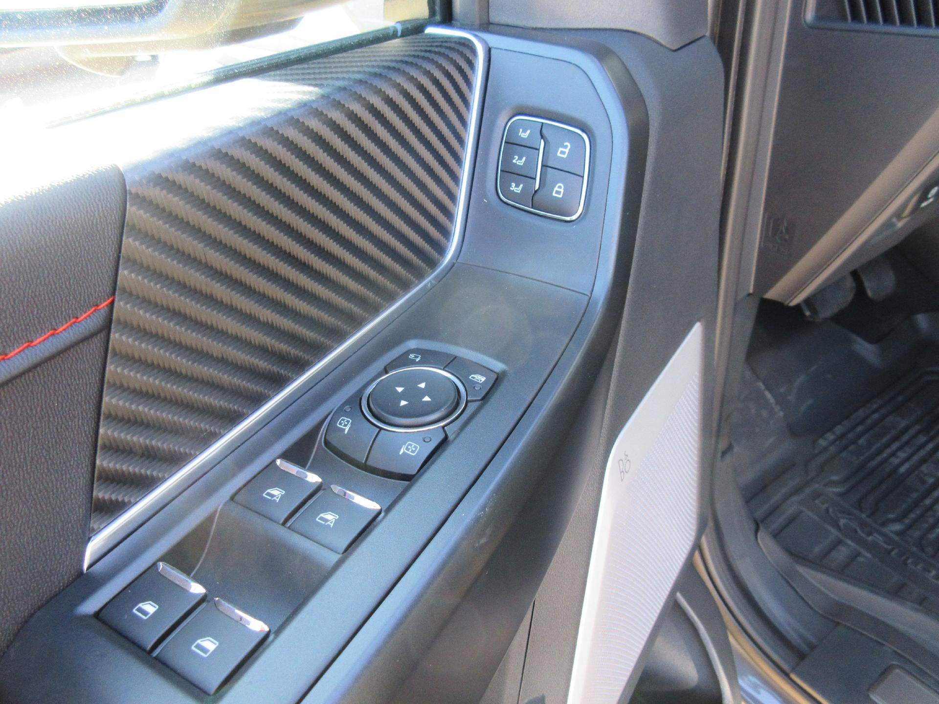 2025 Ford F-150 Raptor 4WD SuperCrew 5.5' Box