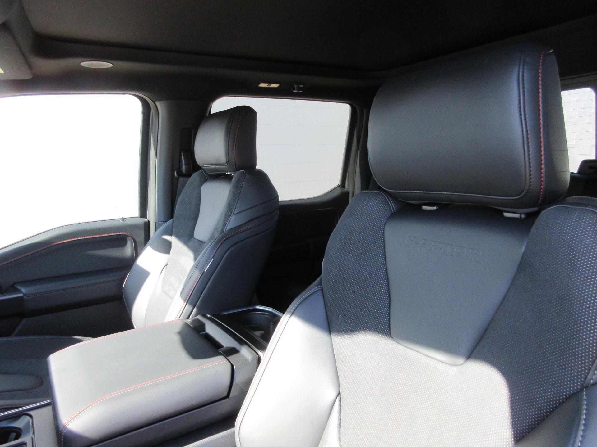 2025 Ford F-150 Raptor 4WD SuperCrew 5.5' Box