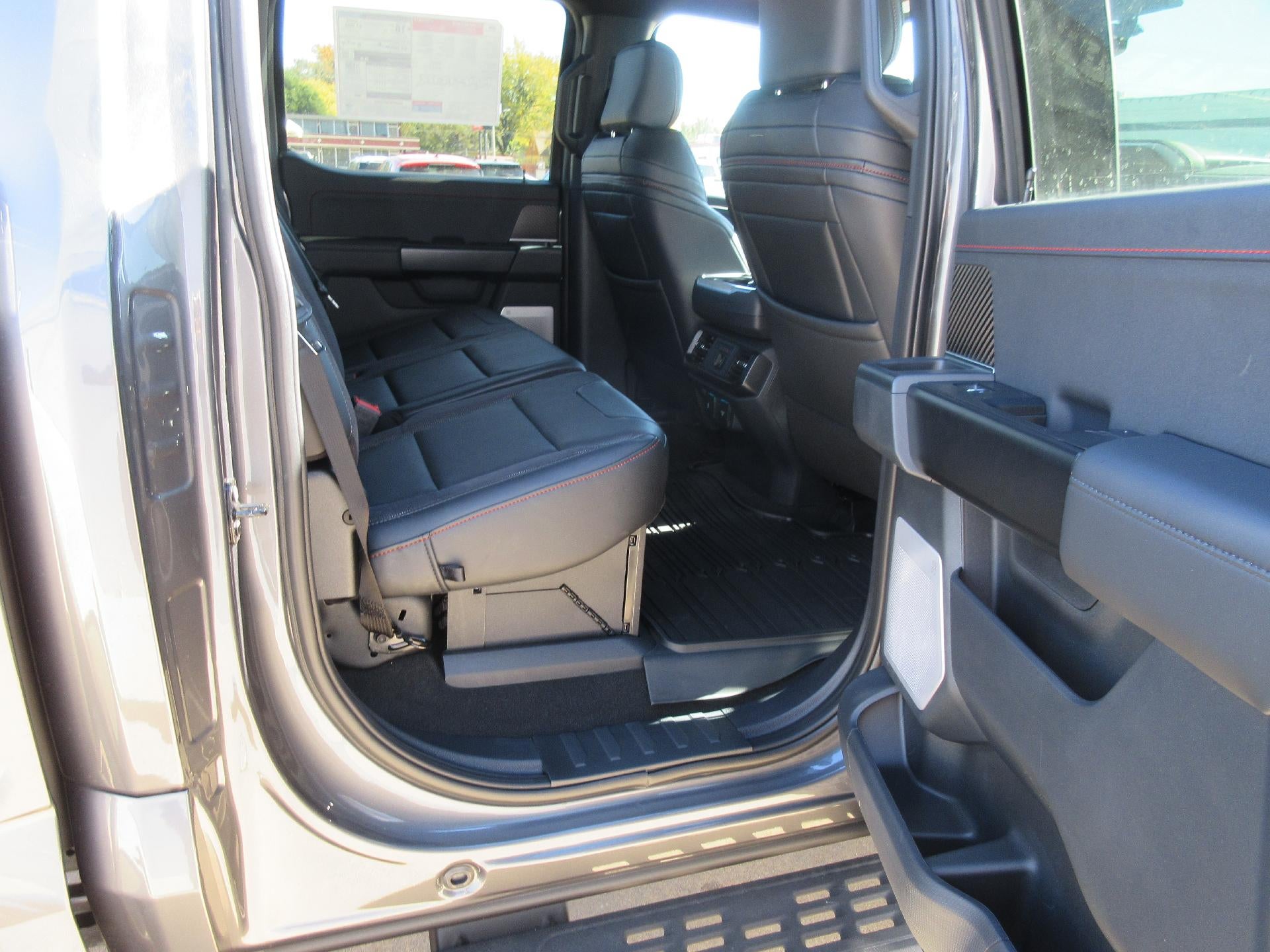 2025 Ford F-150 Raptor 4WD SuperCrew 5.5' Box