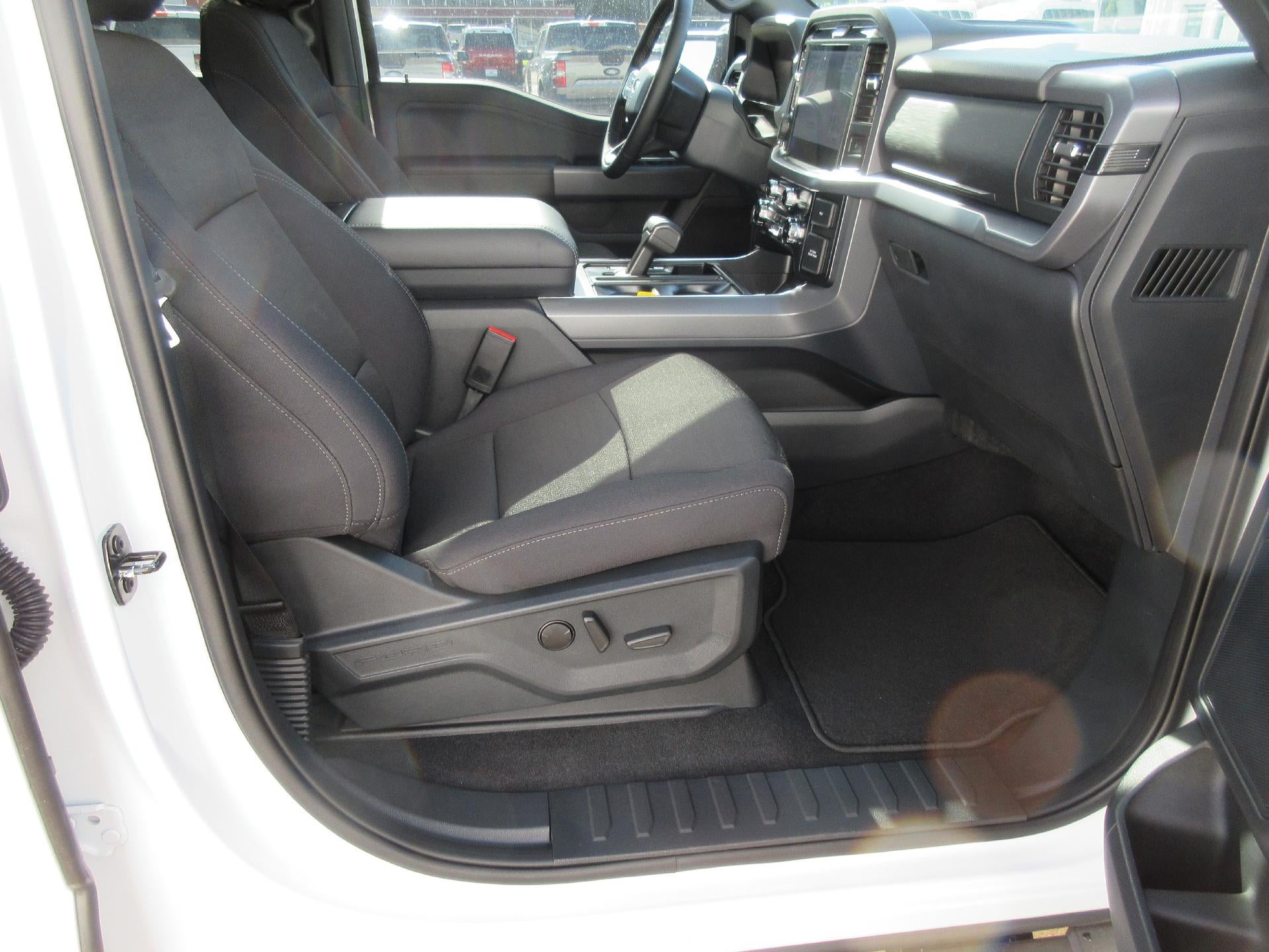 2026 Ford F-150 XLT 4WD SuperCrew 5.5' Box