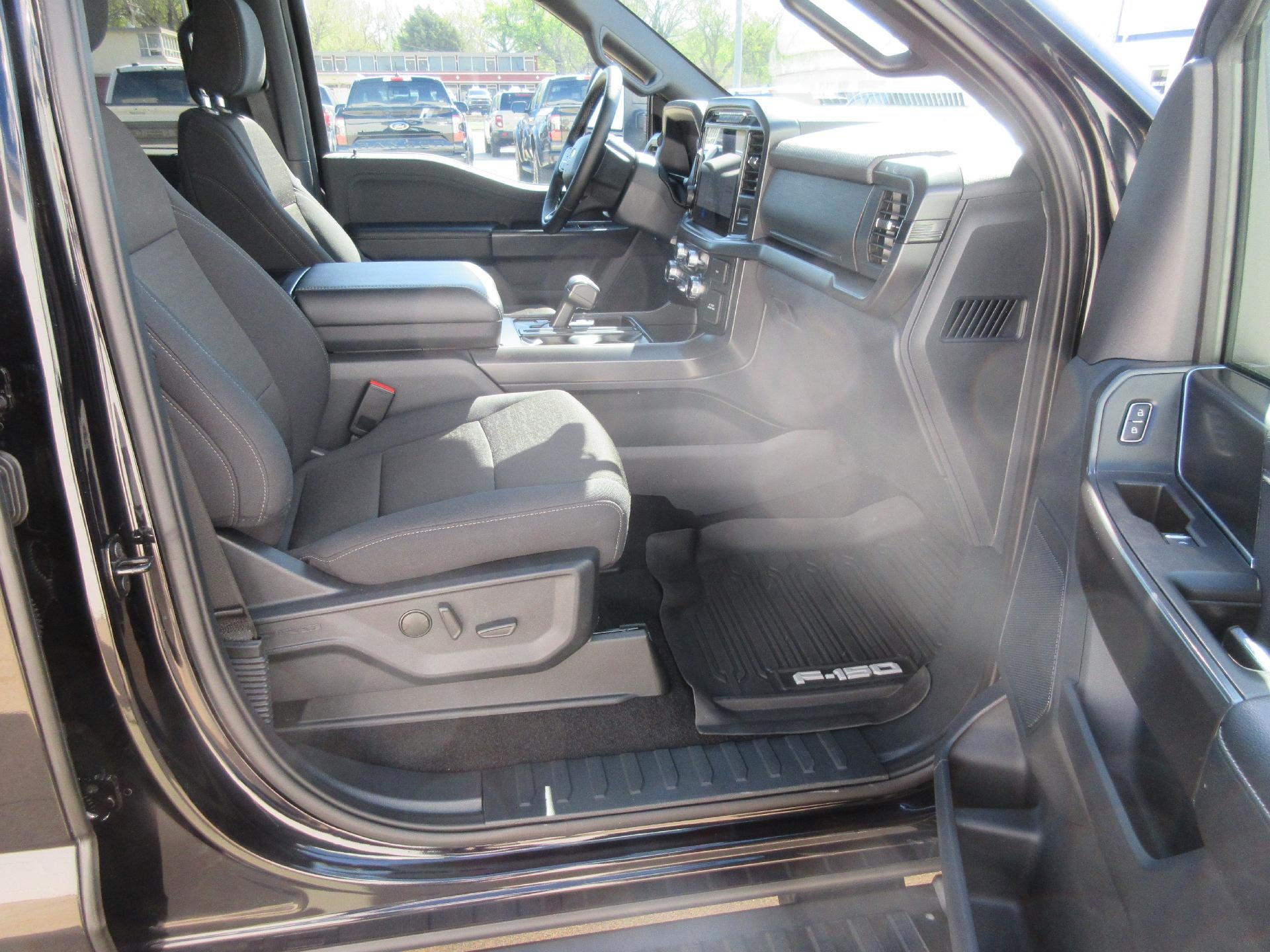 2024 Ford F-150 XLT 4WD SuperCrew 5.5' Box
