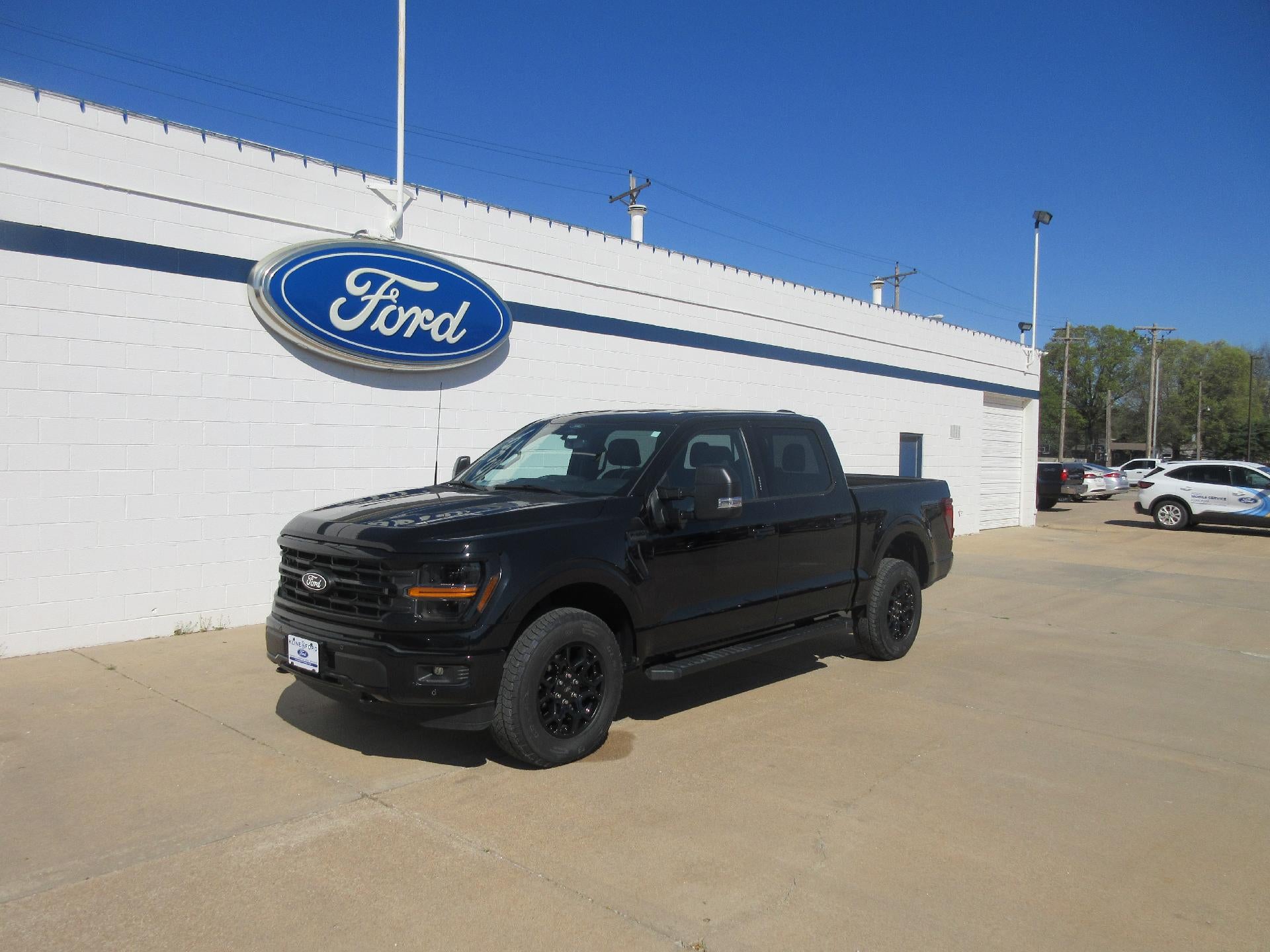 2024 Ford F-150 XLT 4WD SuperCrew 5.5' Box