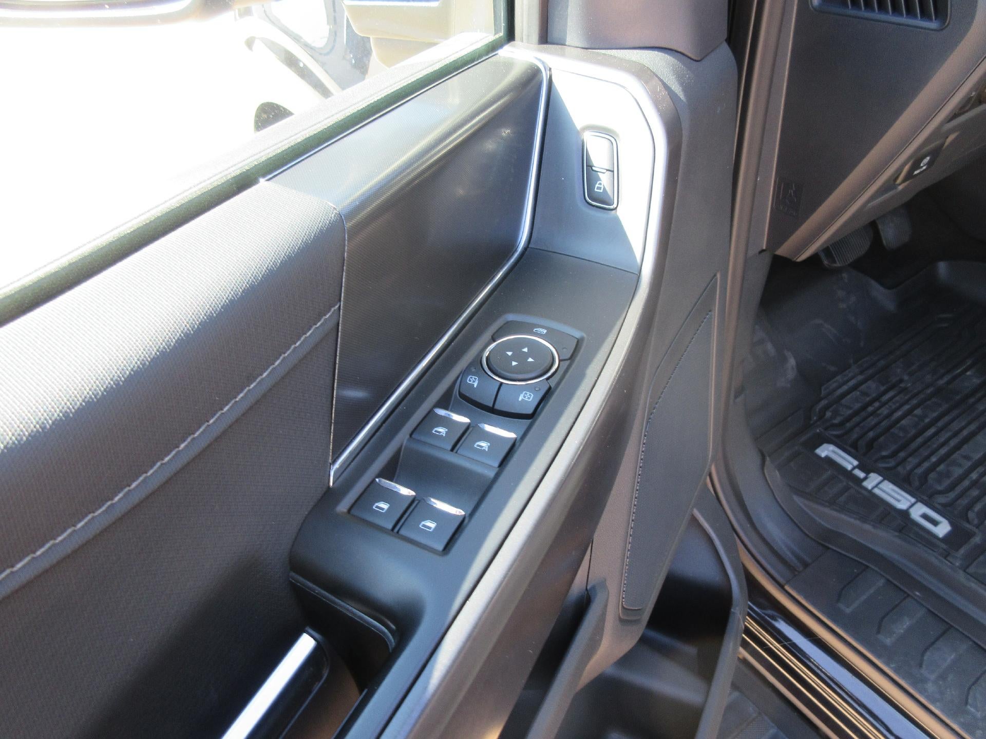 2024 Ford F-150 XLT 4WD SuperCrew 5.5' Box