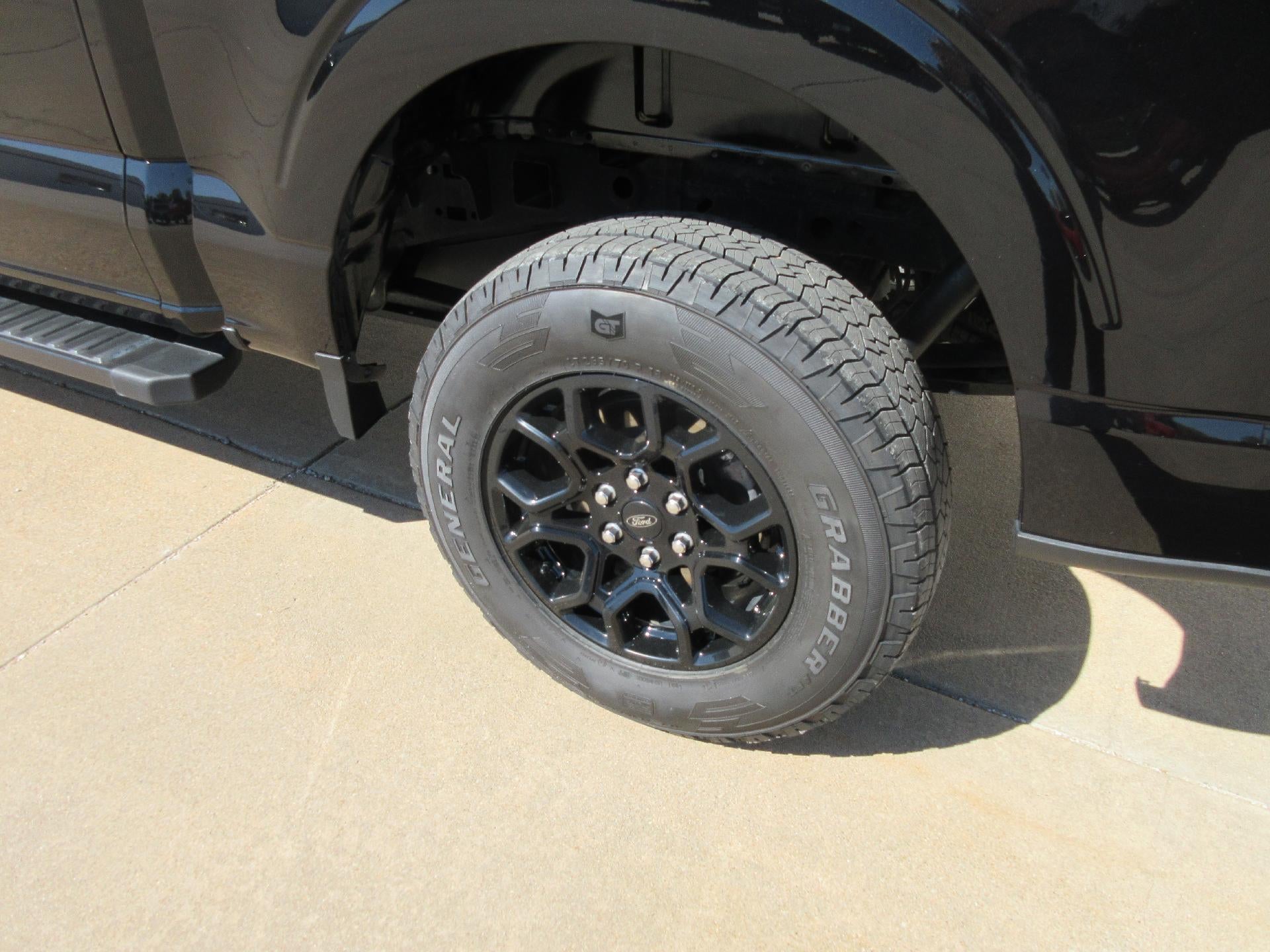 2024 Ford F-150 XLT 4WD SuperCrew 5.5' Box
