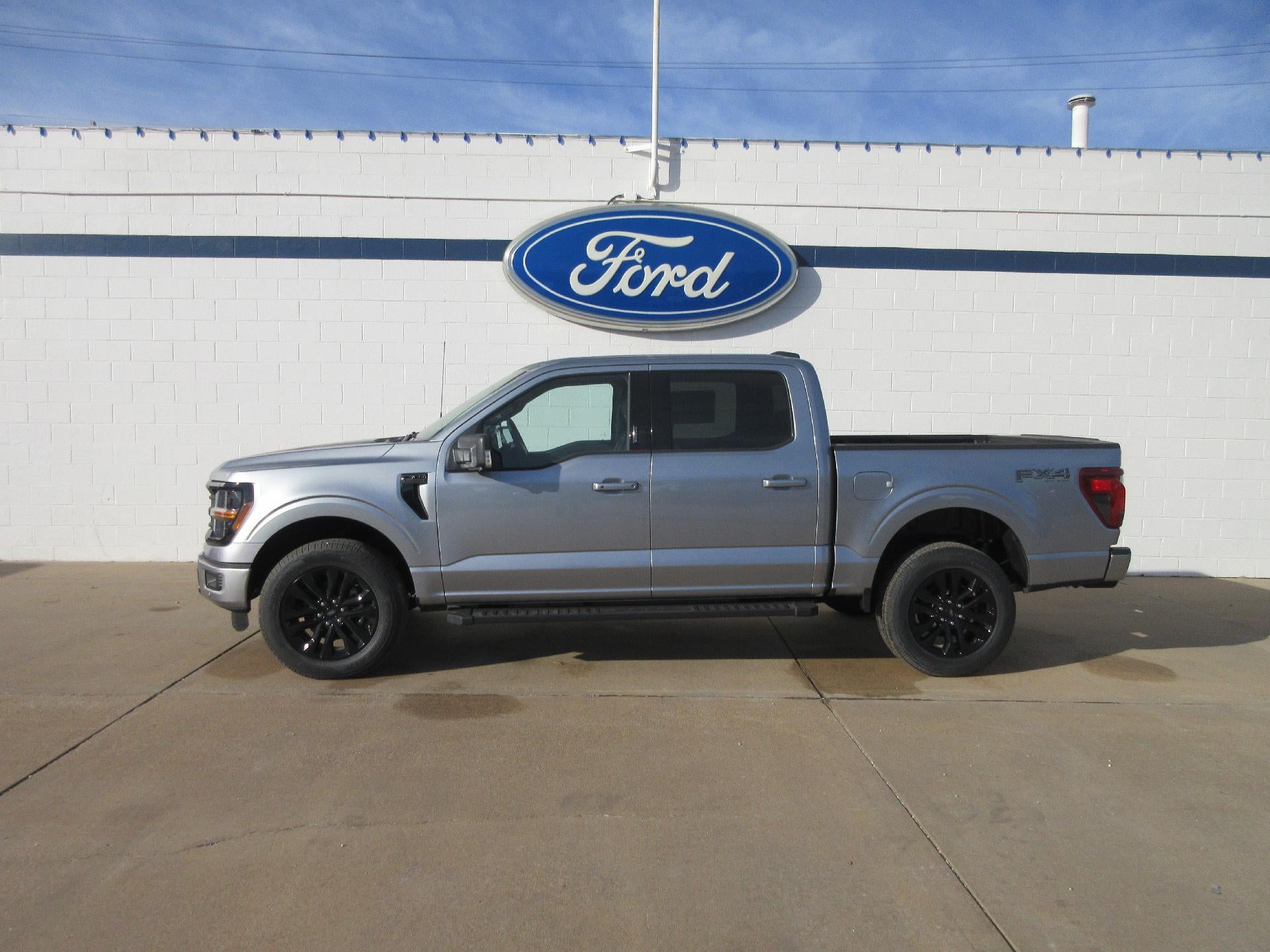 2026 Ford F-150 XLT 4WD SuperCrew 5.5' Box