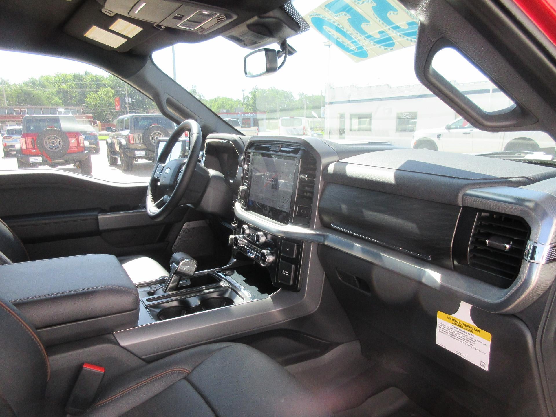 2025 Ford F-150 LARIAT 4WD SuperCrew 5.5' Box